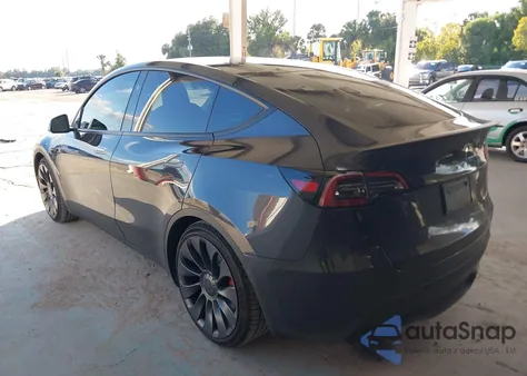 2024 Tesla Model Y Performance Dual Motor All-Wheel Drive из США, поврежденный, VIN 7SAYGDEF7RF041987